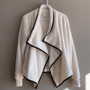 Abercrombie & Fitch Open Front Fuzzy Jacket